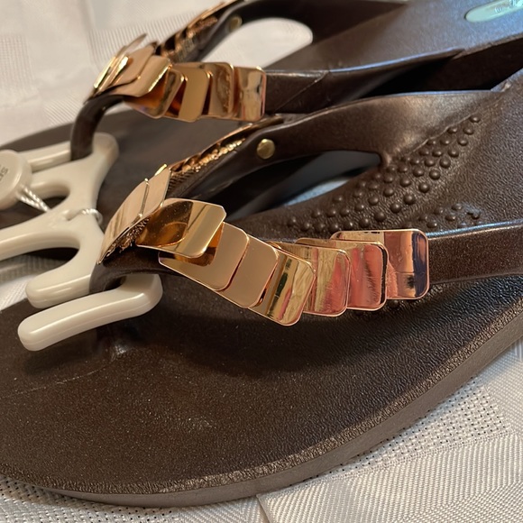 NWT OKA b. Diana Hot Chocolate Sz Medium (7-8) Women Sandals - Picture 5 of 13